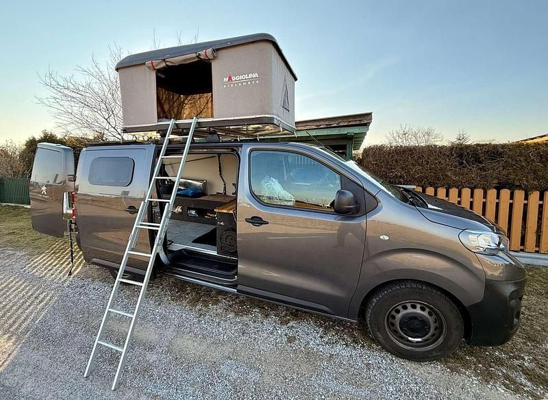 Gebraucht Peugeot Expert 102 PS (75 kW) 2022 Van