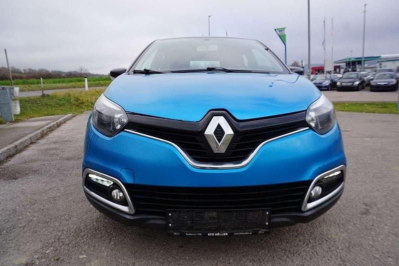 Blau Gebraucht 2013 Renault Captur Expression SUV | € 5.490 (Superpreis) - Bild 1/4