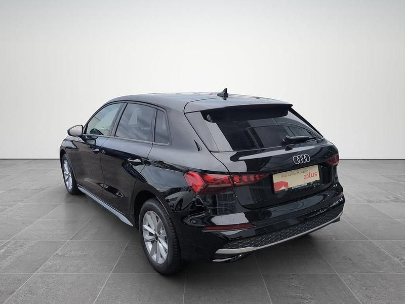 Neu Audi A3 116 PS (85 kW) 2026 Schwarz  normal
