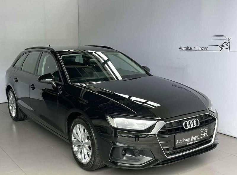 Gebraucht Audi A4 Basis 190 PS (139 kW) 2019 Schwarz Kombi