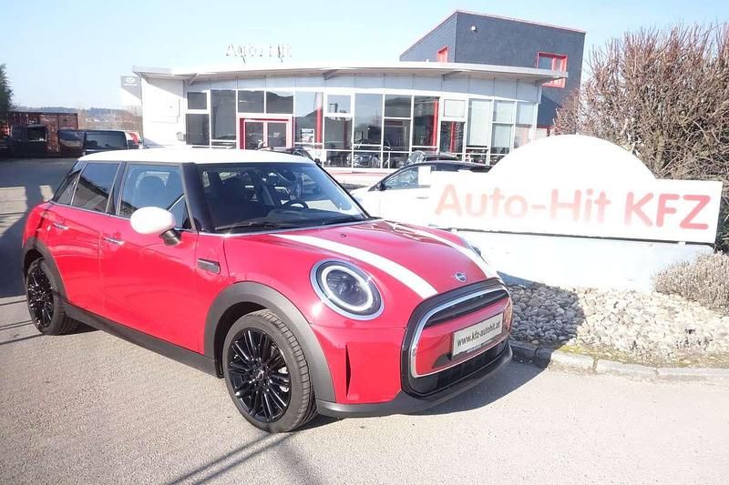 Gebraucht Mini Cooper 136 PS (100 kW) 2023 Rot Kleinwagen