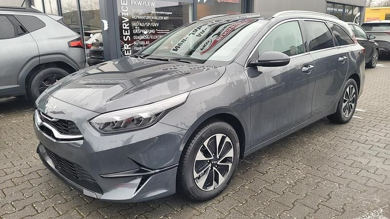 Neu Kia Ceed Sportswagon 140 PS (102 kW) 2025 Kombi