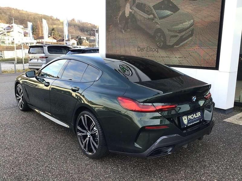 Gebraucht BMW 840 340 PS (250 kW) 2023 Dunkelgrün metallicperleffekt Coupé