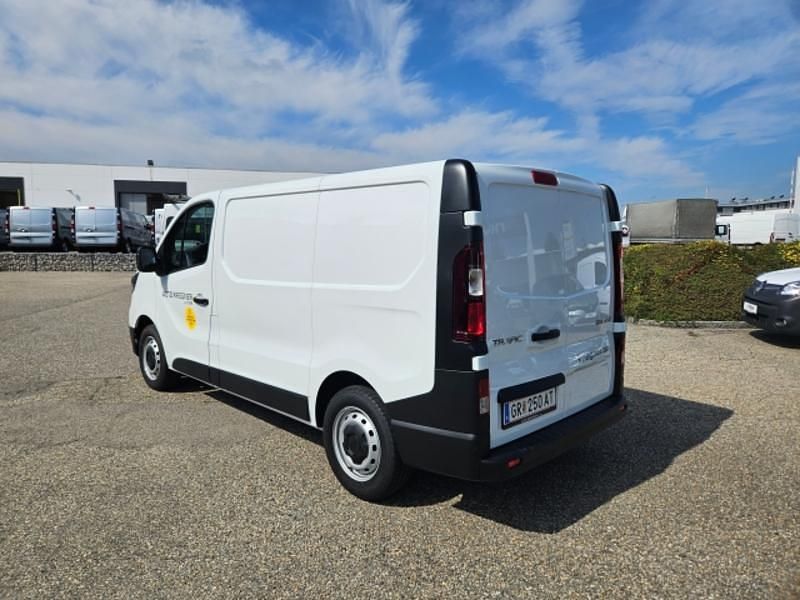 Gebraucht Renault Trafic 110 PS (80 kW) 2025 Weiß Van / Kleinbus