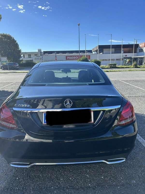 Gebraucht Mercedes C200 136 PS (100 kW) 2015 Schwarz Limousine