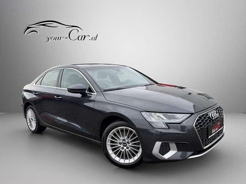 Grau Gebraucht 2020 Audi A3 Advanced Plus Limousine | € 22.890 (Fairer Preis) - Bild 1/4