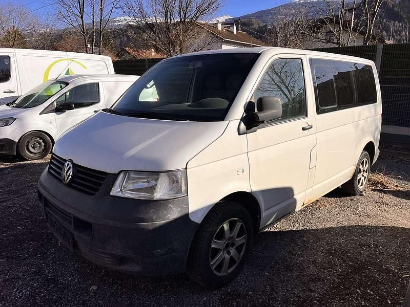 Gebraucht 2006 VW Caravelle Van / Kleinbus | € 2.600 - Bild 1/1