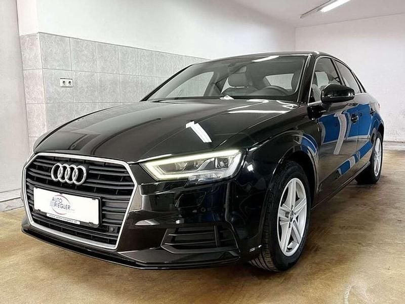 Schwarz Gebraucht 2019 Audi A3 Limousine | € 17.900 (Fairer Preis) - Bild 1/4