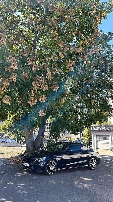 Schwarz Gebraucht 2016 Mercedes C220 Coupé | € 27.500 (Teuer) - Bild 1/4