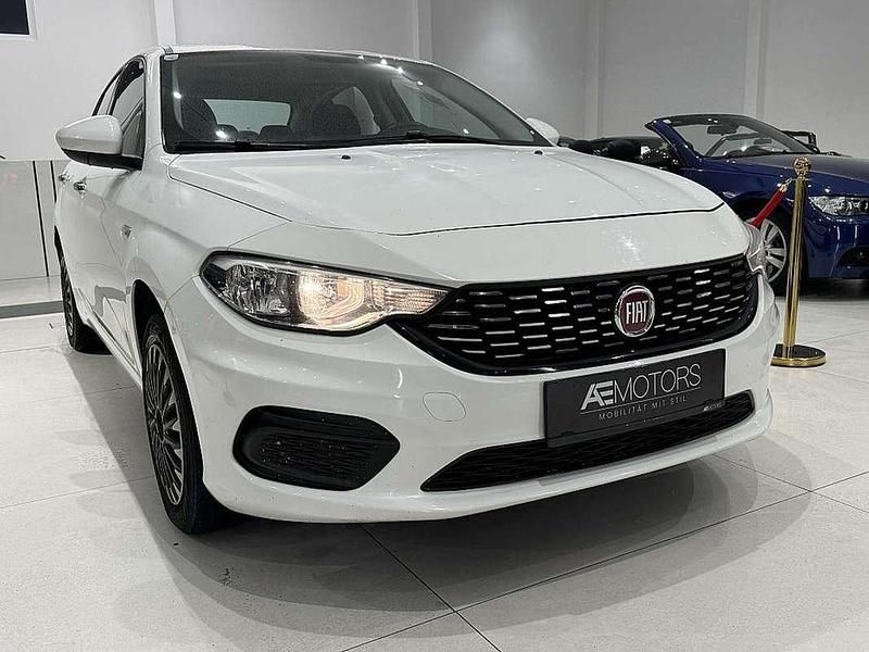 Gebraucht Fiat Tipo 95 PS (69 kW) 2016 Weiß Limousine