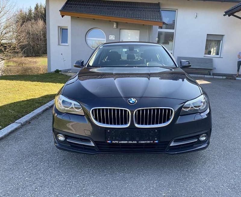 Gebraucht BMW 520 190 PS (139 kW) 2015 Limousine