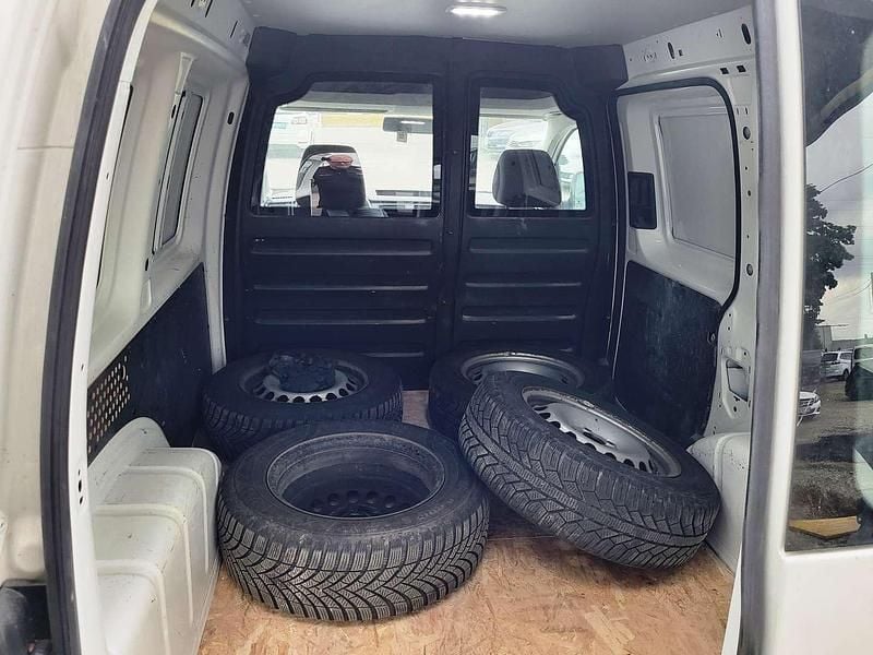 Gebraucht VW Caddy Trendline 102 PS (75 kW) 2019 Weiß Van / Kleinbus