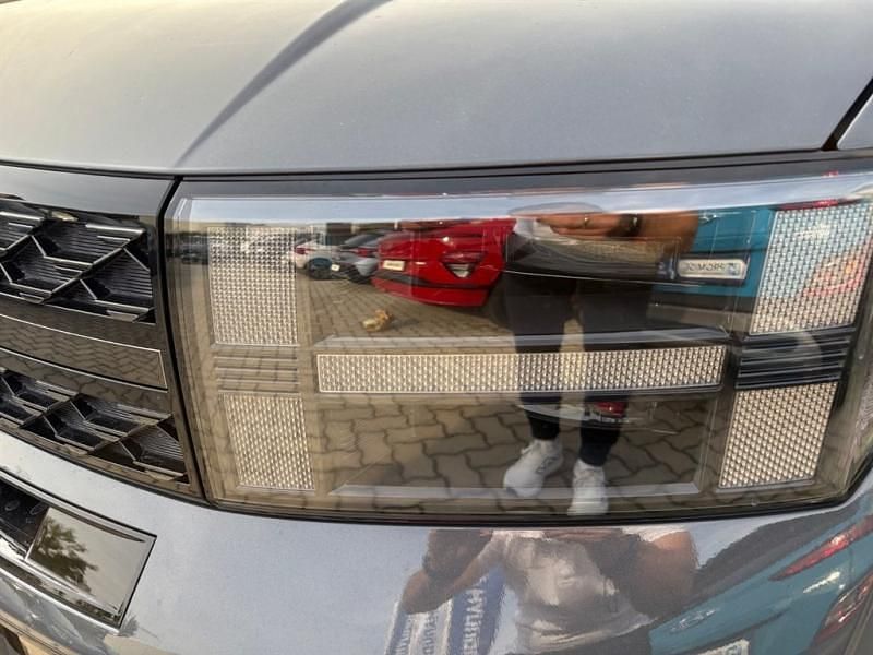 Neu Hyundai Santa Fe 160 PS (117 kW) 2025 Grau SUV