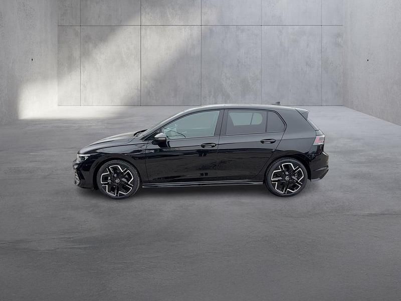 Neu VW Golf VIII Sport 116 PS (85 kW) 2026 Schwarz  metallic Limousine