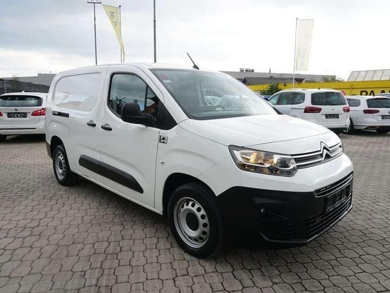 Gebraucht Citroën Berlingo 102 PS (75 kW) 2022 Weiß Van / Kleinbus