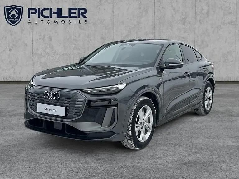 Gebraucht Audi Q6 Sportback e-tron Ambiente 284 kW (387 PS) 2026 Mittelgrau  metallicperleffekt SUV
