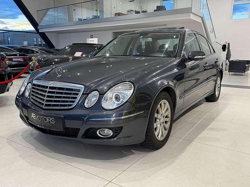 Gebraucht Mercedes E220 Elegance 170 PS (125 kW) 2008 Grau Limousine