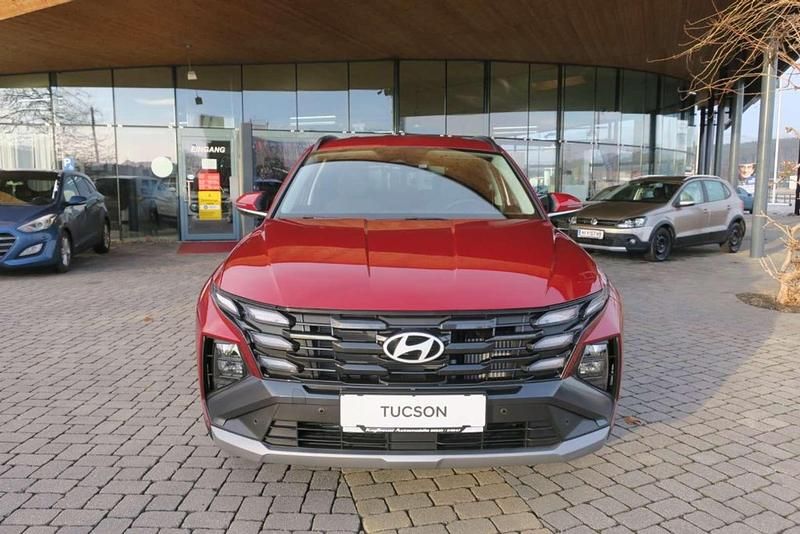 Neu Hyundai Tucson 160 PS (117 kW) 2025 Rot SUV