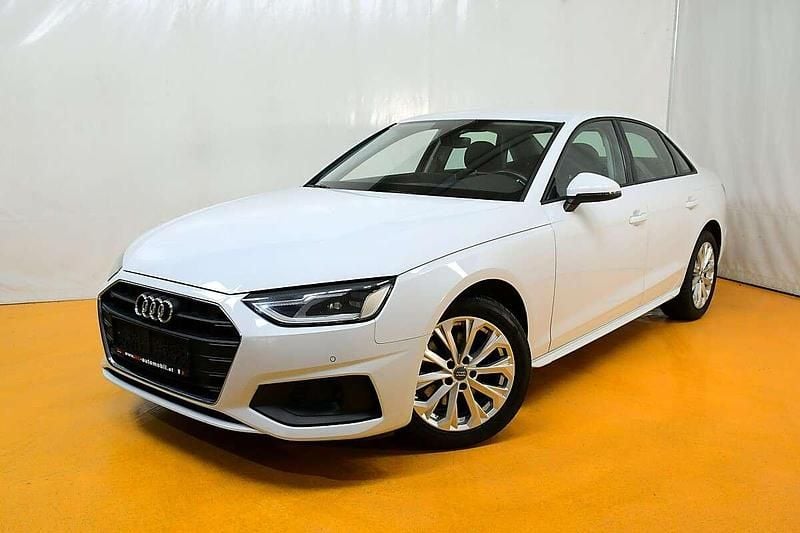 Gebraucht Audi A4 Ambiente 163 PS (119 kW) 2020 Weiß Limousine