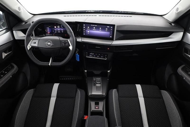 Neu Opel Frontera 136 PS (100 kW) 2025 Schwarz SUV