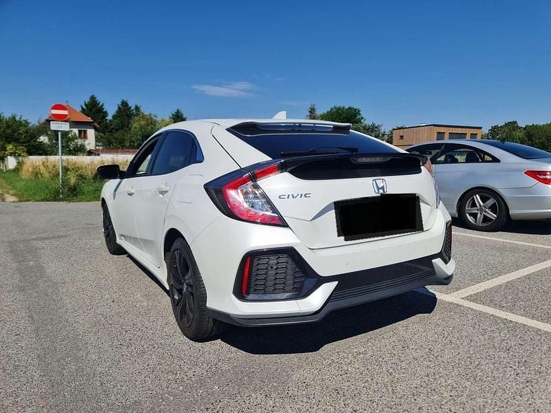 Gebraucht Honda Civic S 126 PS (92 kW) 2019 Weiß Limousine