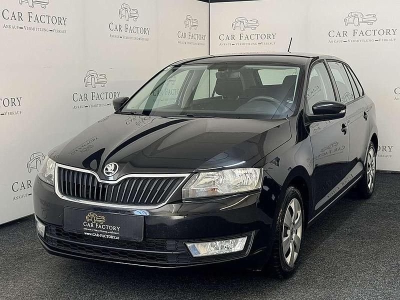 Schwarz Gebraucht 2016 Skoda Rapid Kombi | € 10.990 (Fairer Preis) - Bild 1/4