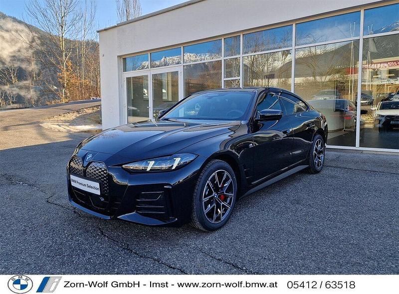 Gebraucht BMW i4 Efficient Dynamics 294 kW (401 PS) 2025 Saphirschwarz Limousine