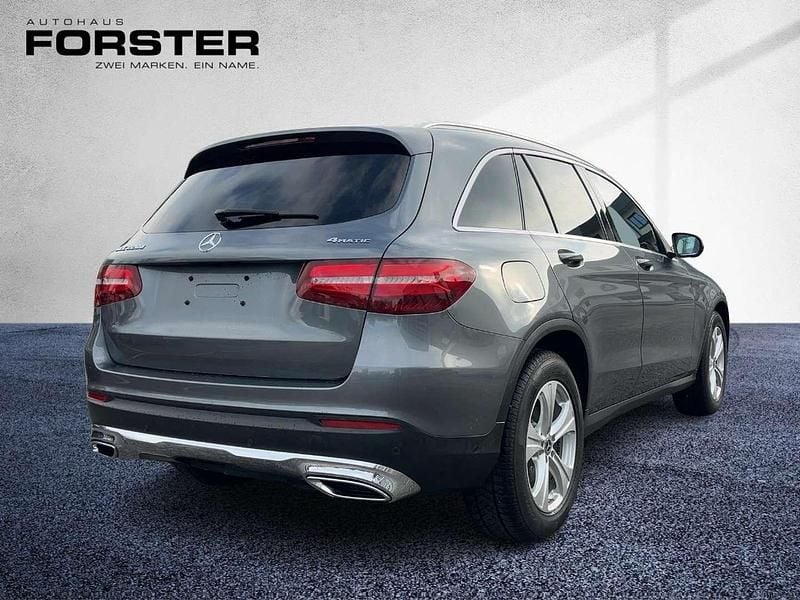 Gebraucht Mercedes GLC220 AMG line 170 PS (125 kW) 2018 Grau SUV