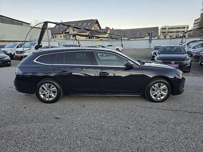 Gebraucht Peugeot 508 SW Allure 131 PS (96 kW) 2019 Blau Kombi