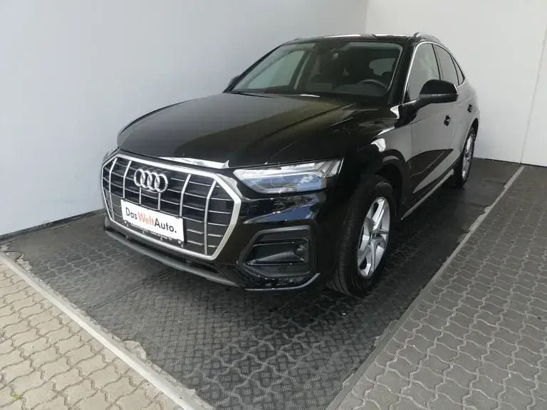Schwarz normal Gebraucht 2024 Audi Q5 Sportback Advanced SUV | € 48.490 - Bild 1/4