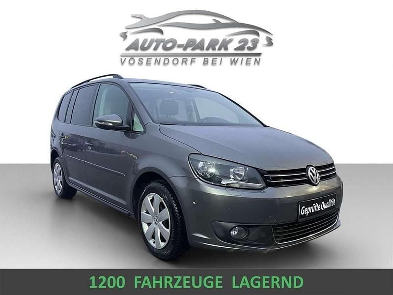 Gebraucht VW Touran 140 PS (102 kW) 2015 Grau Van / Kleinbus
