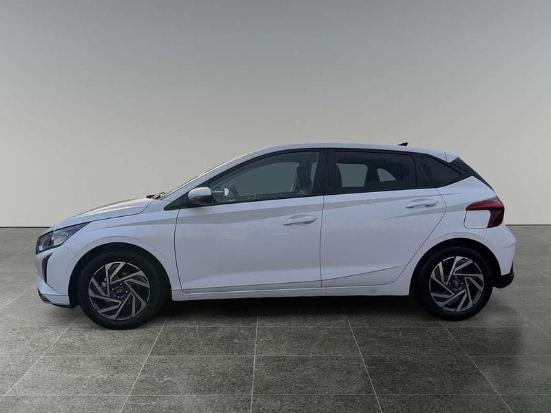 Neu Hyundai i20 77 PS (56 kW) 2025 Weiß Kleinwagen