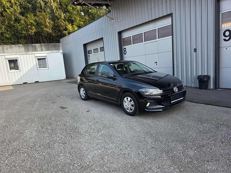 Gebraucht VW Polo Trendline 80 PS (58 kW) 2019 Schwarz Kleinwagen