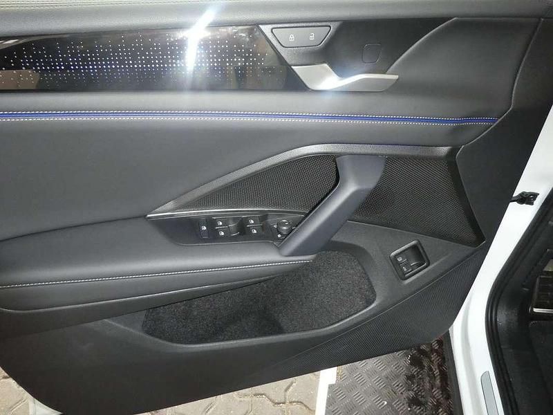 Neu VW Tiguan Sport 204 PS (150 kW) 2025 Weiss  metallicperleffekt SUV