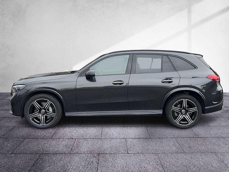Gebraucht Mercedes GLC200 AMG line 197 PS (144 kW) 2025 Grau SUV