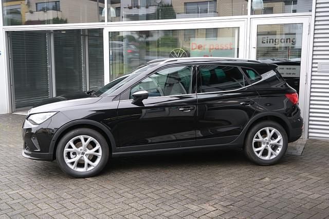 Neu Seat Arona 116 PS (85 kW) 2025 Schwarz sonderlackierung SUV
