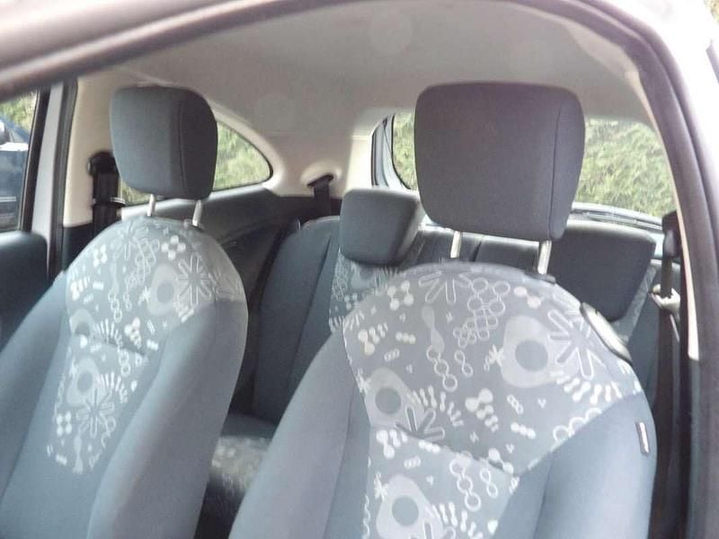 Gebraucht Ford Ka Collection 69 PS (50 kW) 2010 Limousine