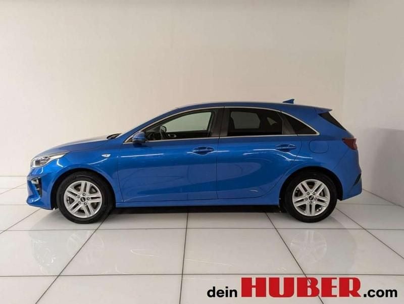 Gebraucht Kia Ceed 98 PS (72 kW) 2022 Blau Kleinwagen