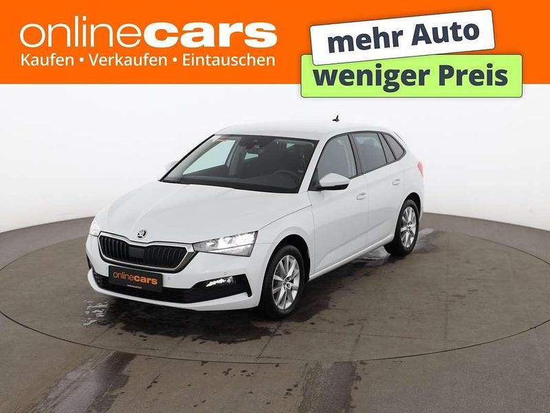 Weiß Gebraucht 2022 Skoda Scala Ambition Kleinwagen | € 15.190 (Teuer) - Bild 1/2