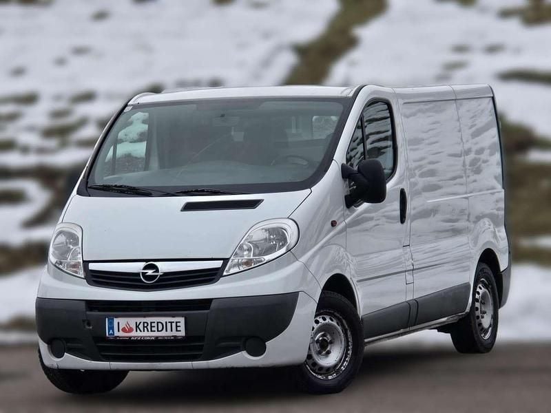 Gebraucht Opel Vivaro 114 PS (83 kW) 2013 Weiß Van / Kleinbus