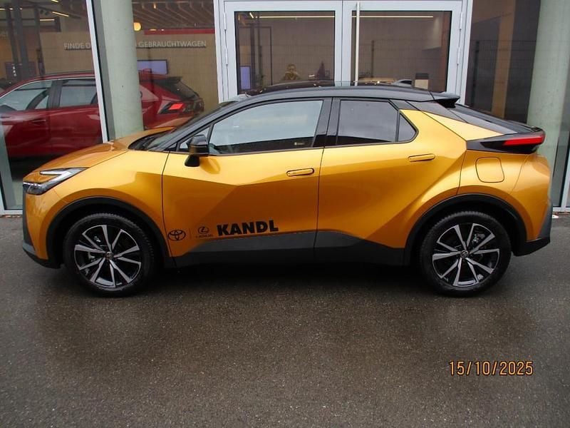 Gebraucht Toyota C-HR Active 152 PS (111 kW) 2025 Gelb SUV