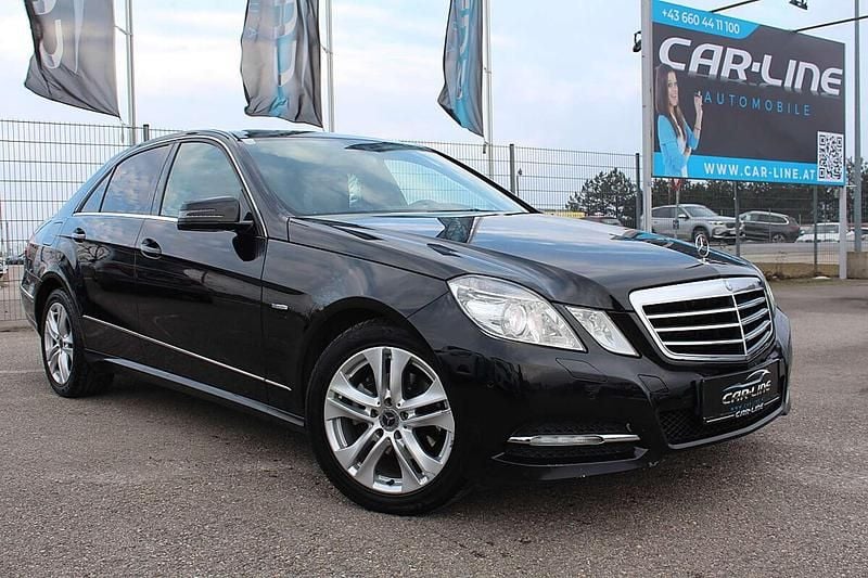 Schwarz Gebraucht 2012 Mercedes E200 Avantgarde Limousine | € 10.500 (Guter Preis) - Bild 1/4