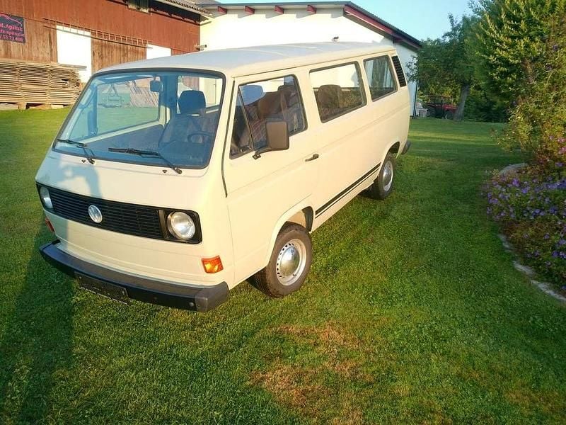 Gebraucht VW T3 69 PS (50 kW) 1983 Grau Van