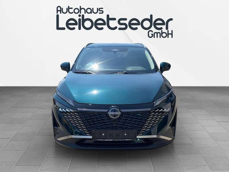 Gebraucht Nissan Qashqai N-Connecta 158 PS (116 kW) 2024 Rot SUV