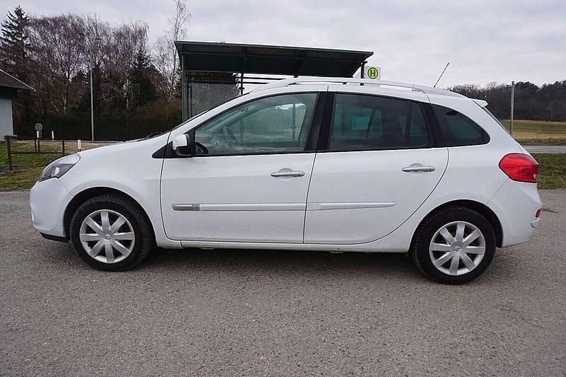 Gebraucht Renault Clio GrandTour Dynamique 86 PS (63 kW) 2009 Weiß Kombi