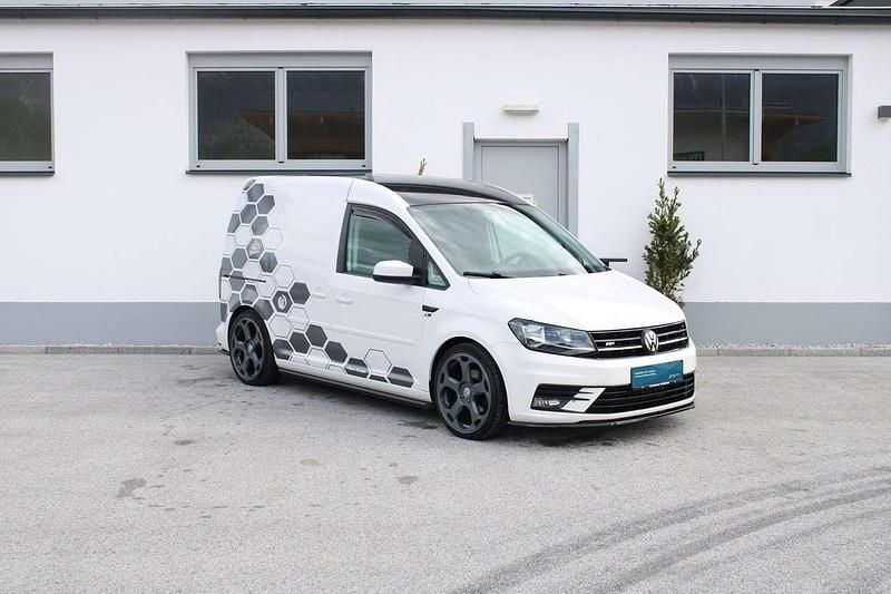 Weiß Gebraucht 2016 VW Caddy Van / Kleinbus | € 14.990 (Teuer) - Bild 1/4