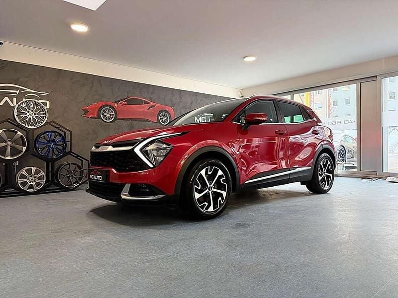 Gebraucht Kia Sportage 136 PS (100 kW) 2022 Rot SUV