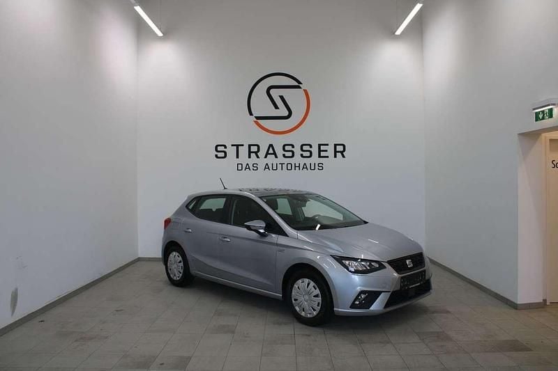 Silber Gebraucht 2022 Seat Ibiza Limousine | € 11.990 (Guter Preis) - Bild 1/4
