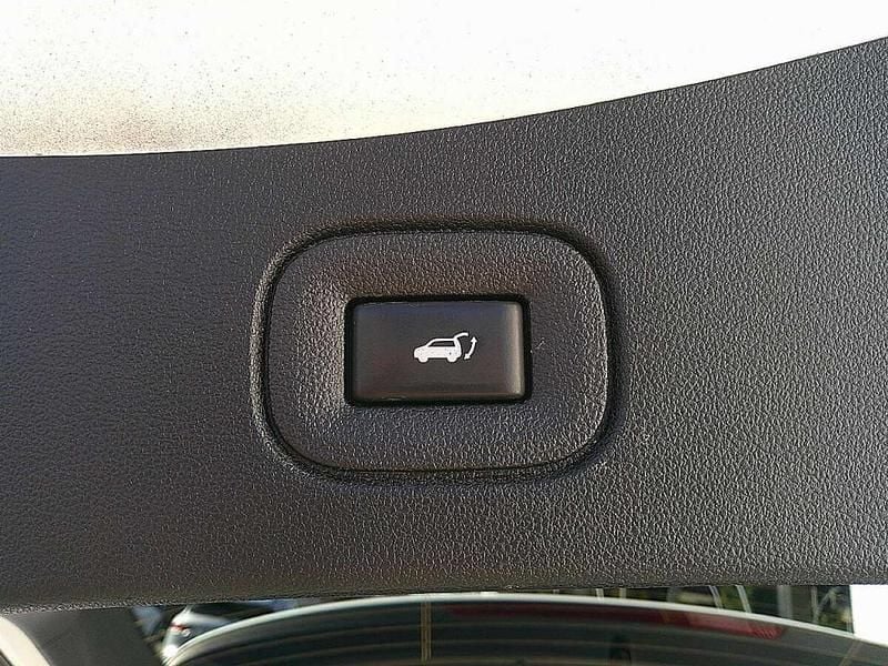 Gebraucht Renault Koleos Intens 190 PS (139 kW) 2021 Weiß SUV