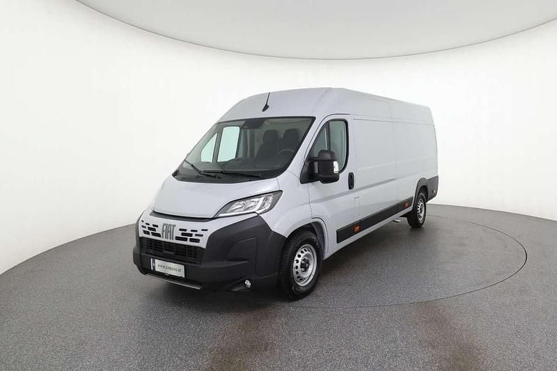 Neu Fiat Ducato 140 PS (102 kW) 2025 Grau Van